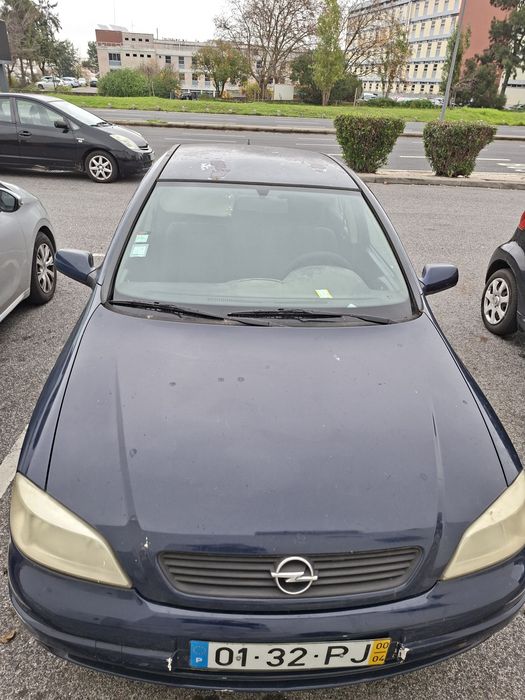 Opel Astra Sedan ainda com muitos anos para rodar
Opel Astra com 26 a