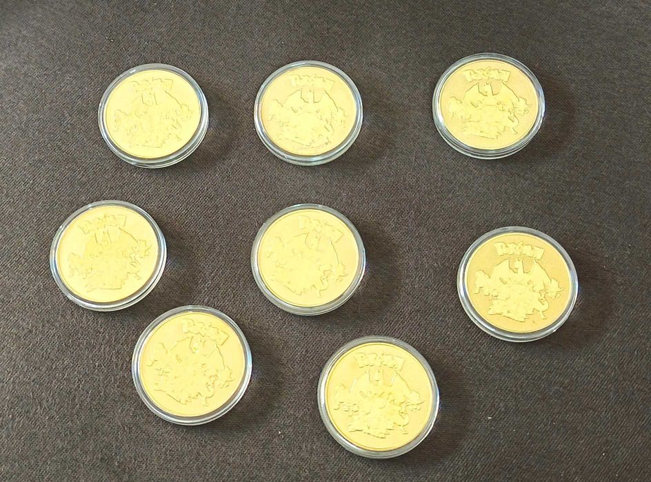 Pokémon gold coins (8pcs)