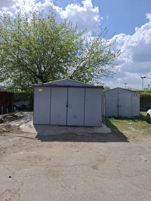 «Сдам склад-мастерскую 56 м^2 с террасой. Приватизирован. Позняки»