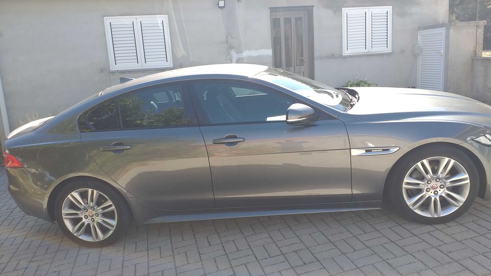 Jaguar XE 2.0 D R-Sport Aut. | 2015 | 163.550 km | 12.800€ — photo 4
