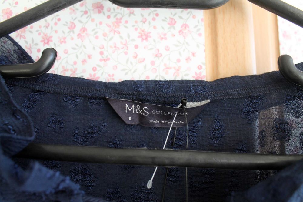 nowa z metką granatowa elegancka bluzka wiązana w delikatne wzory