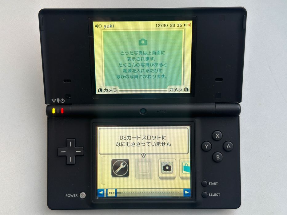 Продам Nintendo DSi в робочому стані