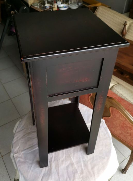 Mesinha de apoio