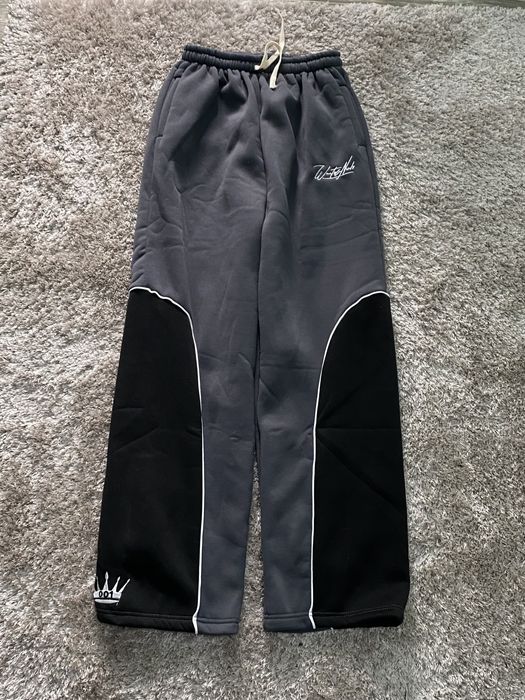 Спортивні широкі штани
