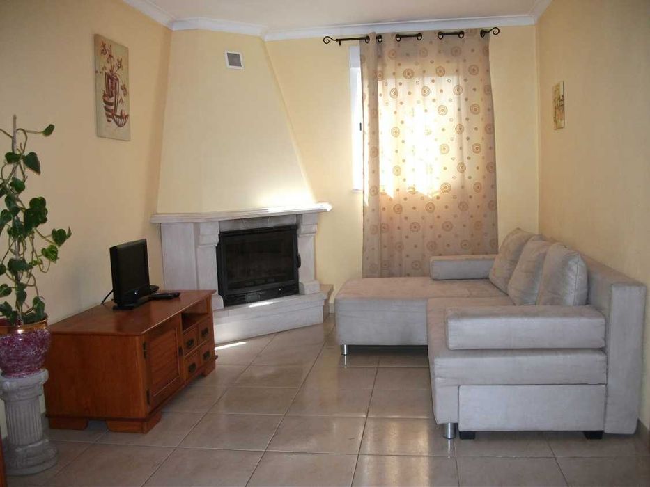 Quarteira Algarve  Piscina  Churrasqueira WIFI A.C