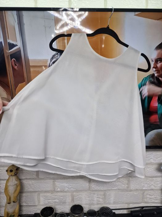 Elegancka biała bluzka L