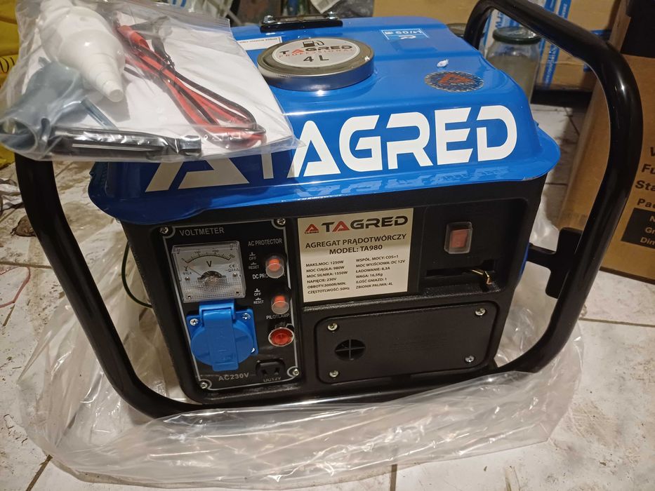Nowy Mocny 1550W 0,3l/h Agregat Prądotwórczy Generator Profesjonalny