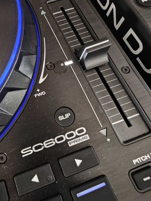 Leitores Denon SC6000 - usados como novos