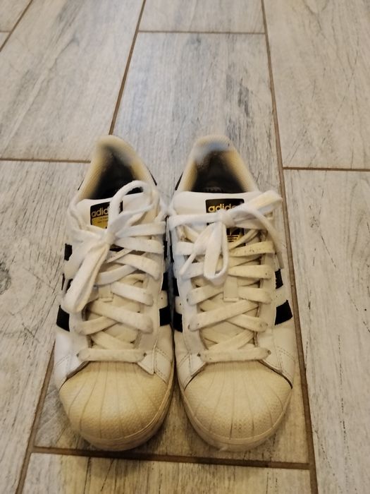Adidas superstar