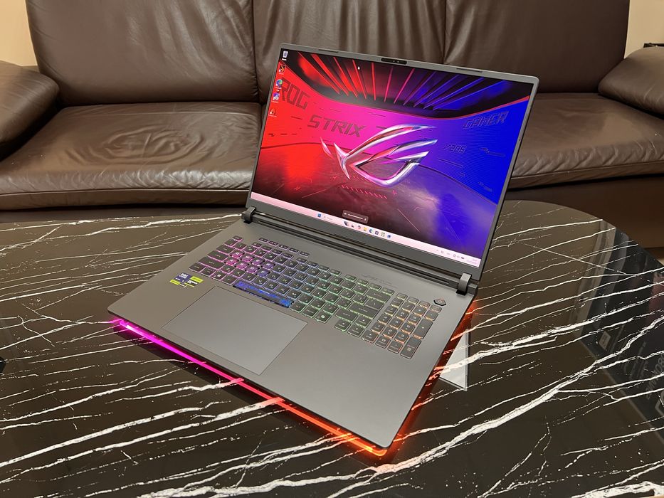 Asus G18 Qhd 240 hz Rtx 5070ti U9-275hx 32/1000