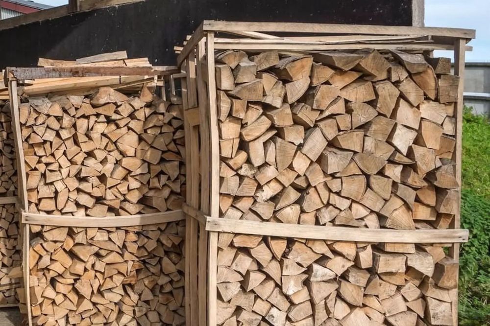 Sezonowane Drewno Kominkowe 3 lata Suche Buk Grab Dąb Dostawa Mroków