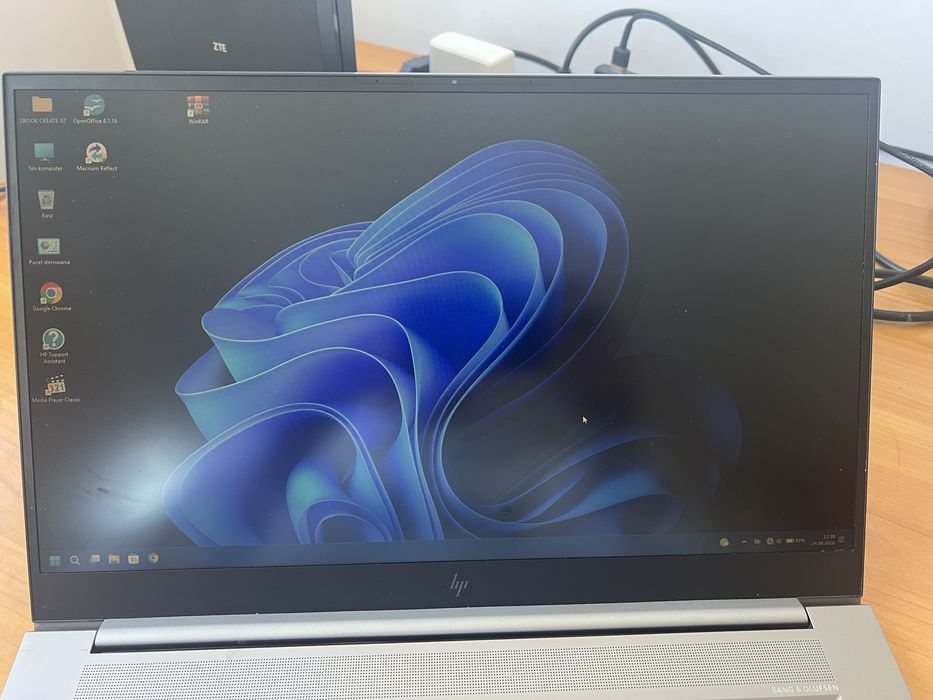 Laptop hp zbook create g7 + stacja dokujaca