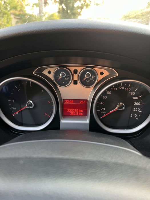 В продажі Ford фокус 1.6 дизель 2008 року