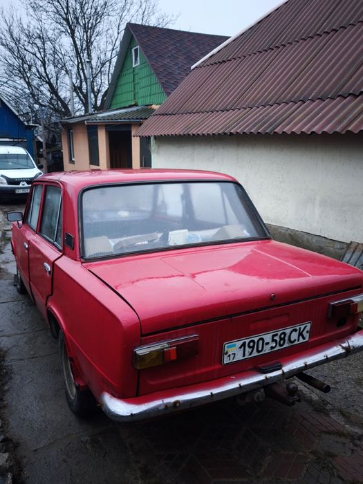 Продам ваз-21011
