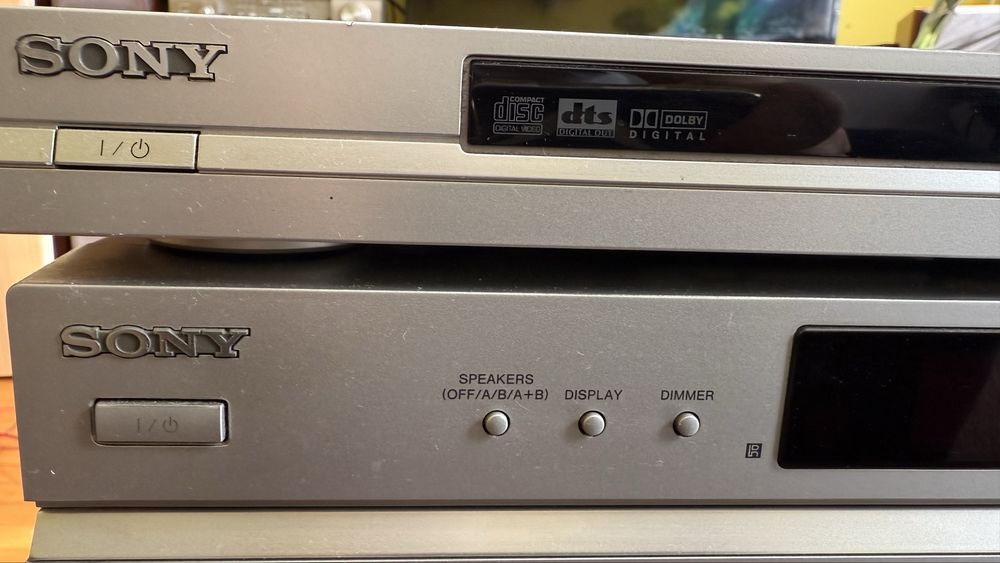 Amplituner i CD SONY