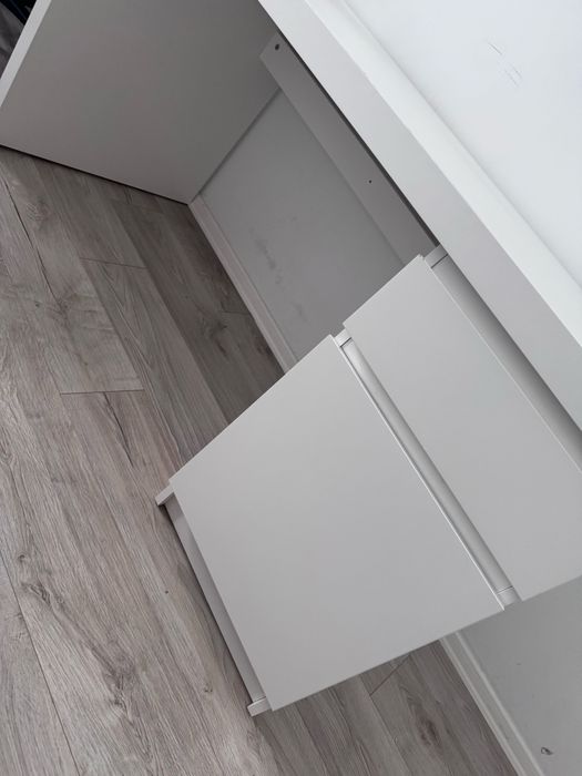 Biurko IKEA MALM (140x65)