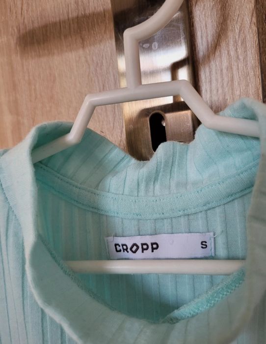 Cropp koszulka prążkowana S
