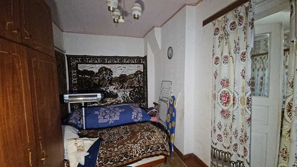 Два будинки на одному подвір’ї, 30 соток двору з городом Є відеоогляд