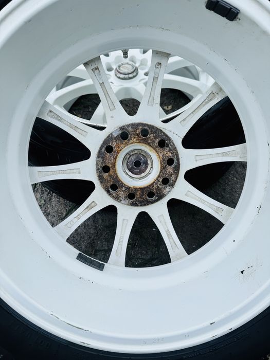 Продам диски з гумою 225/60/R17  4х100, 4х114.3, 5х100