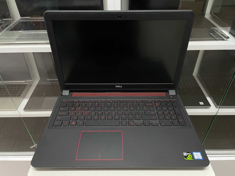 Ігровий Dell Inspiron 5577 [Core i7 7HQ] NVIDIA GTX 1050-4 GB Куліша 22