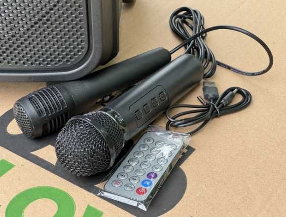 Портативна Bluetooth-колонка аккумуляторная портативная с микрофоном