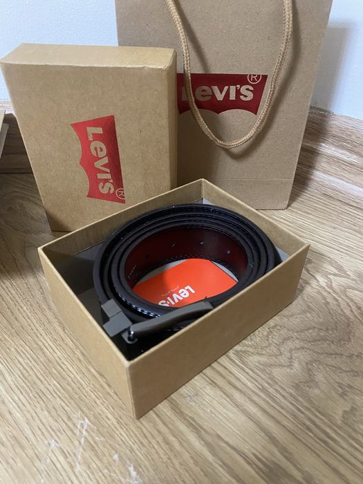 Чоловічий ремінь Levi’s