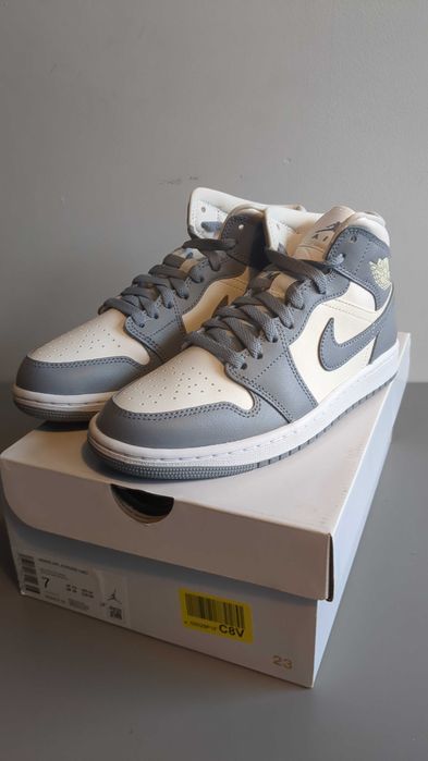 Air Jordan 1 'Sail' - rozmiar 38 DS