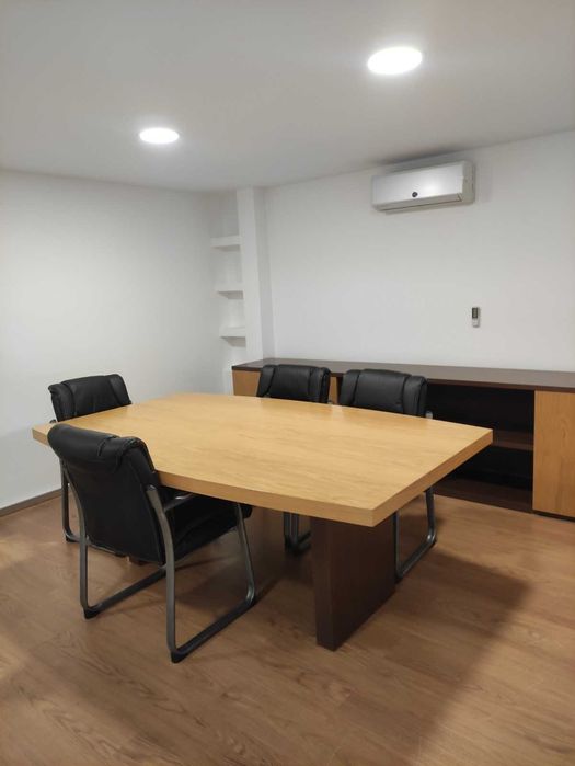 Espaço Comercial – Arrendamento, Valongo