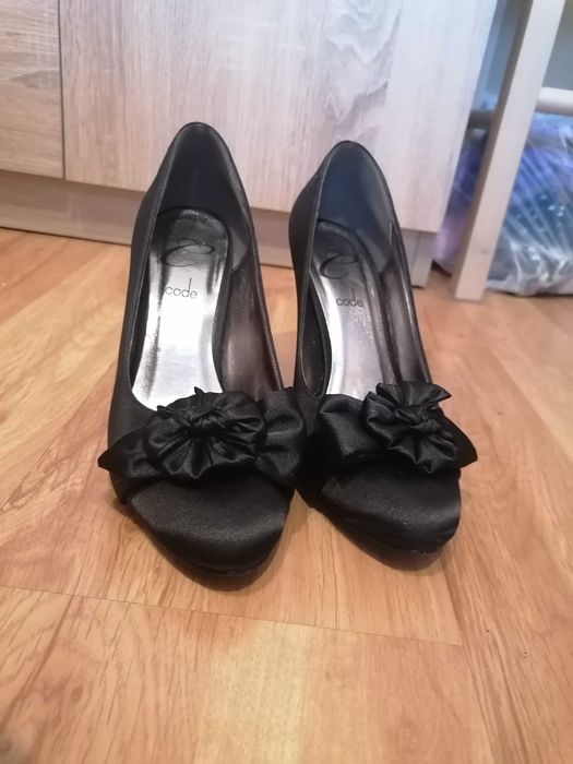 Piękne buty damskie