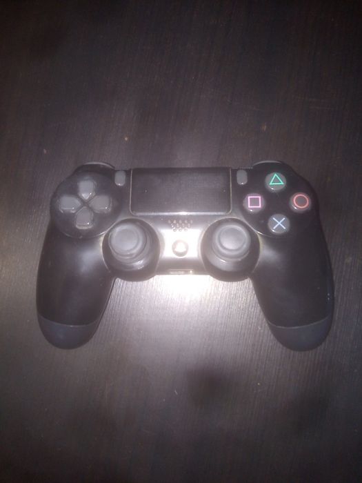 Ps 4 slim 1 Tb pamięci sprzedam