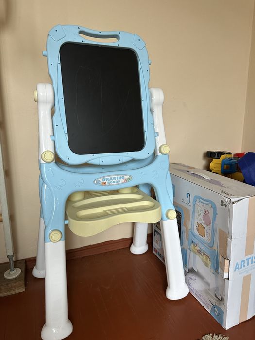 Мольберт дитячий двосторонній