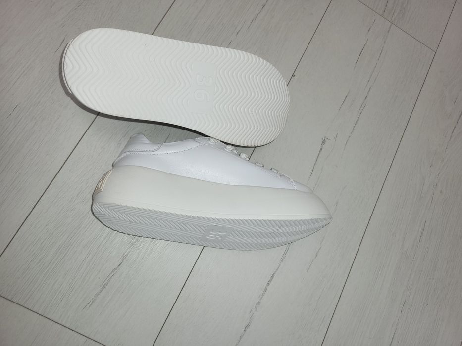 Кросівки натуральна шкіра