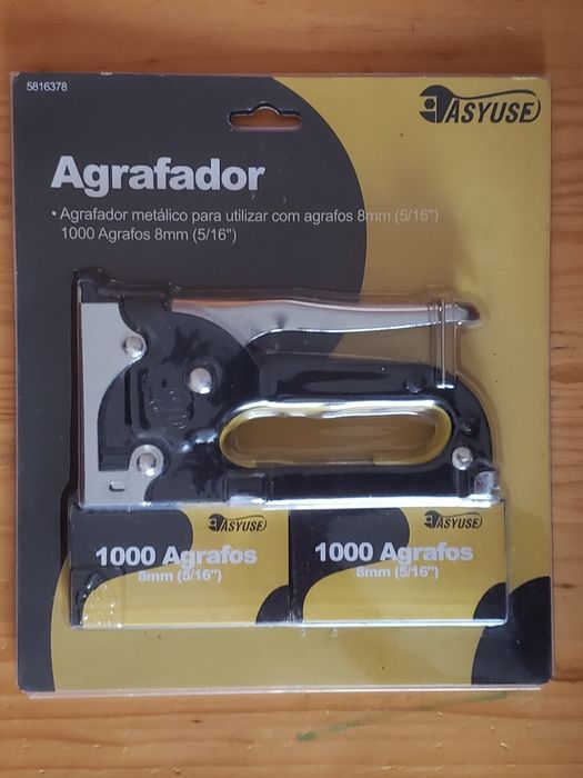 Agrafador 8mm (5/16") com 1900 agrafos