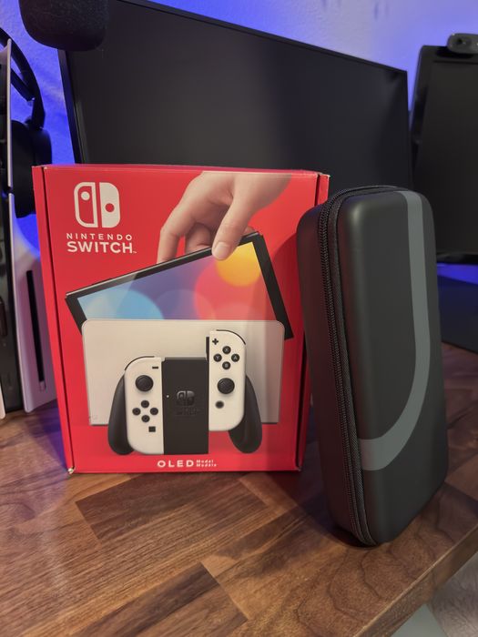 Nintendo Switch OLed Branca