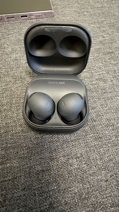 Samsung Galaxy S23 Ultra 256 GB Lawendowy + Galaxy Buds2 Pro + akcesoria