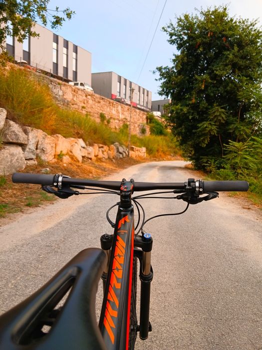 Carbono KTM 29" (negociável)