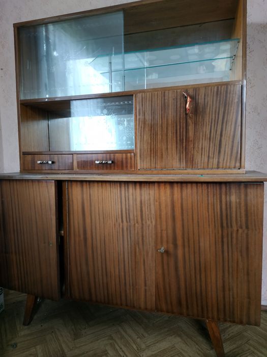 Zabytkowy stary kredens, barek, bufet, regał, antyk