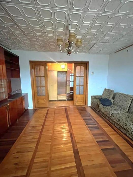 жила 3х кім квартира Снятин Франківська обл.