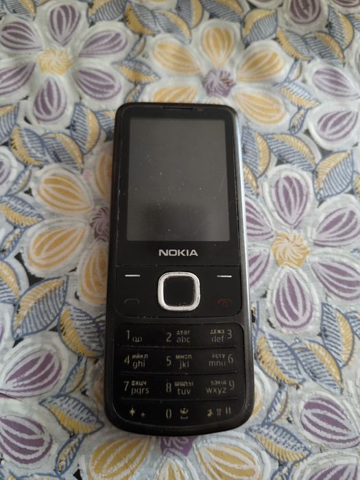 Продам Nokia 6700