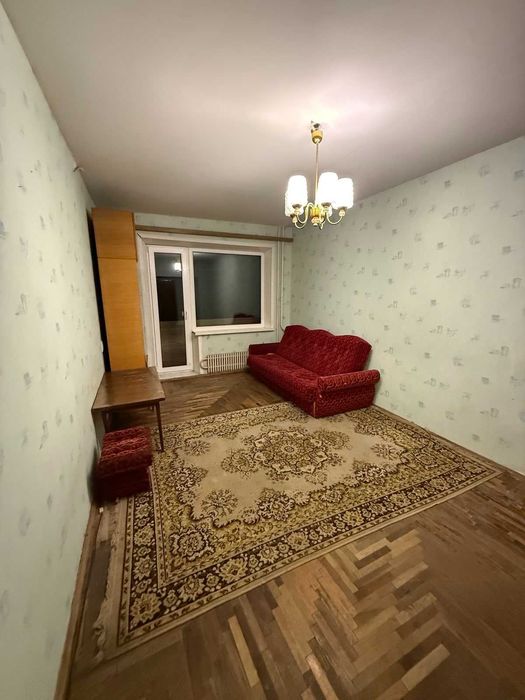 Продам 1-кімнатну квартиру Малий ринок