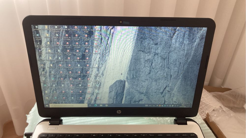 HP 15-g203np Restaurado – 8GB
