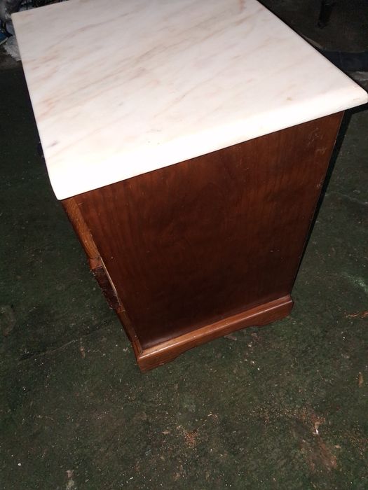 Mesa de cabeceira