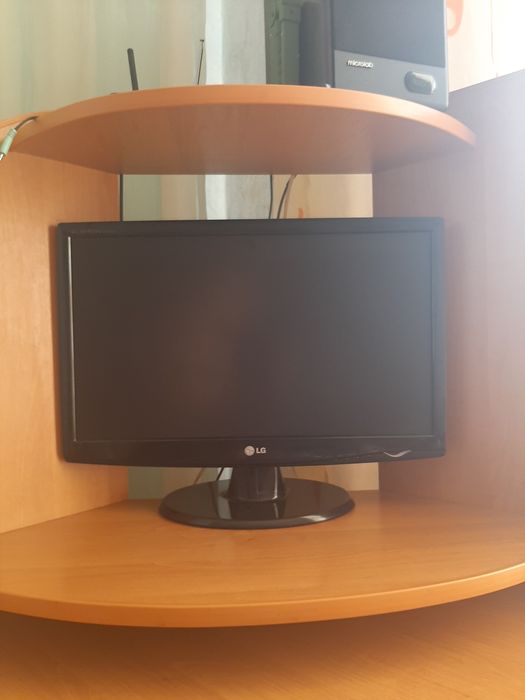 Монітор LG 23 дюйма