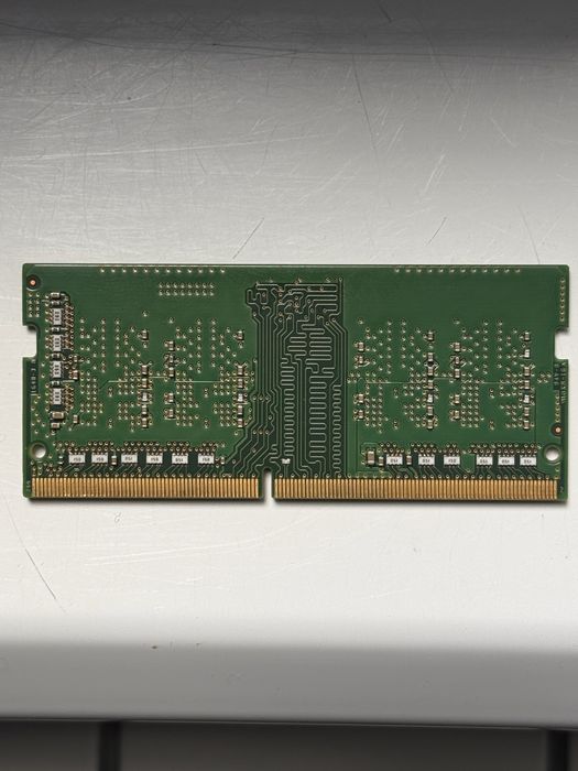 Оперативна Памʼять 4GB SK hynix DDR4 2400 MHz