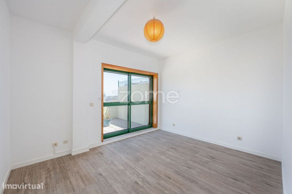 Apartamento T3 Recuado com Terraço em Águas Santas na Maia