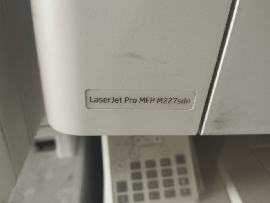 принтер HP laser jet