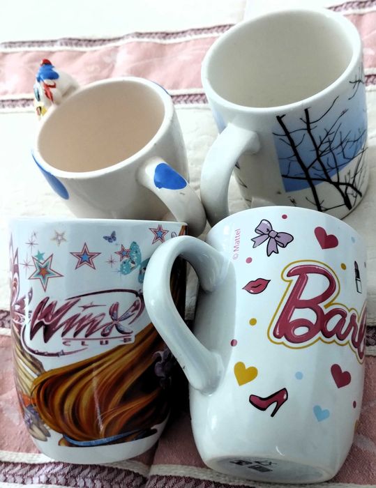 Conjunto 4 Canecas Cerâmica Disney Barbie Divertidas64751680650498124