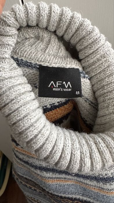 Мужской свитер большого размера