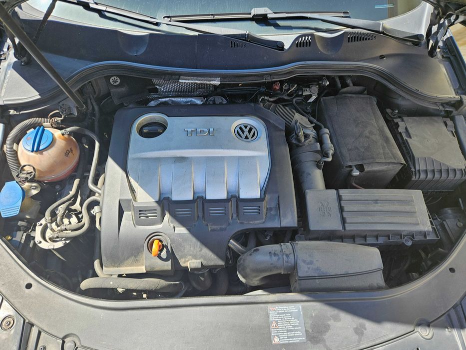 VW Passat Variant 2.0 TDi 170cv Sportline (Pele / Nacional / Familiar)