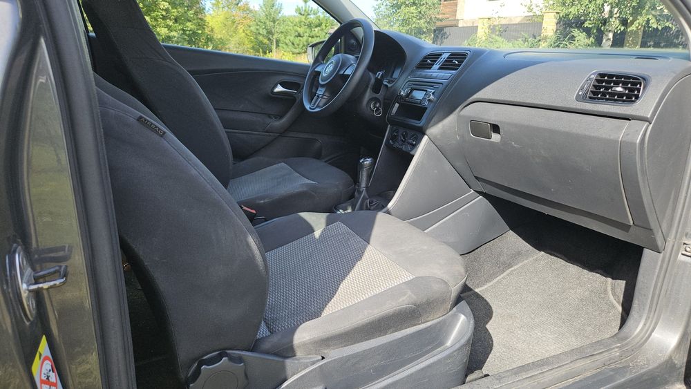 Volkswagen Polo 2010, 1,2 бензин